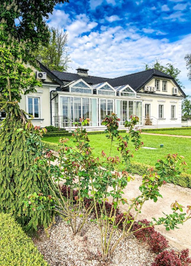 Hotel Przy Dworze Lesna Podlaska Екстер'єр фото