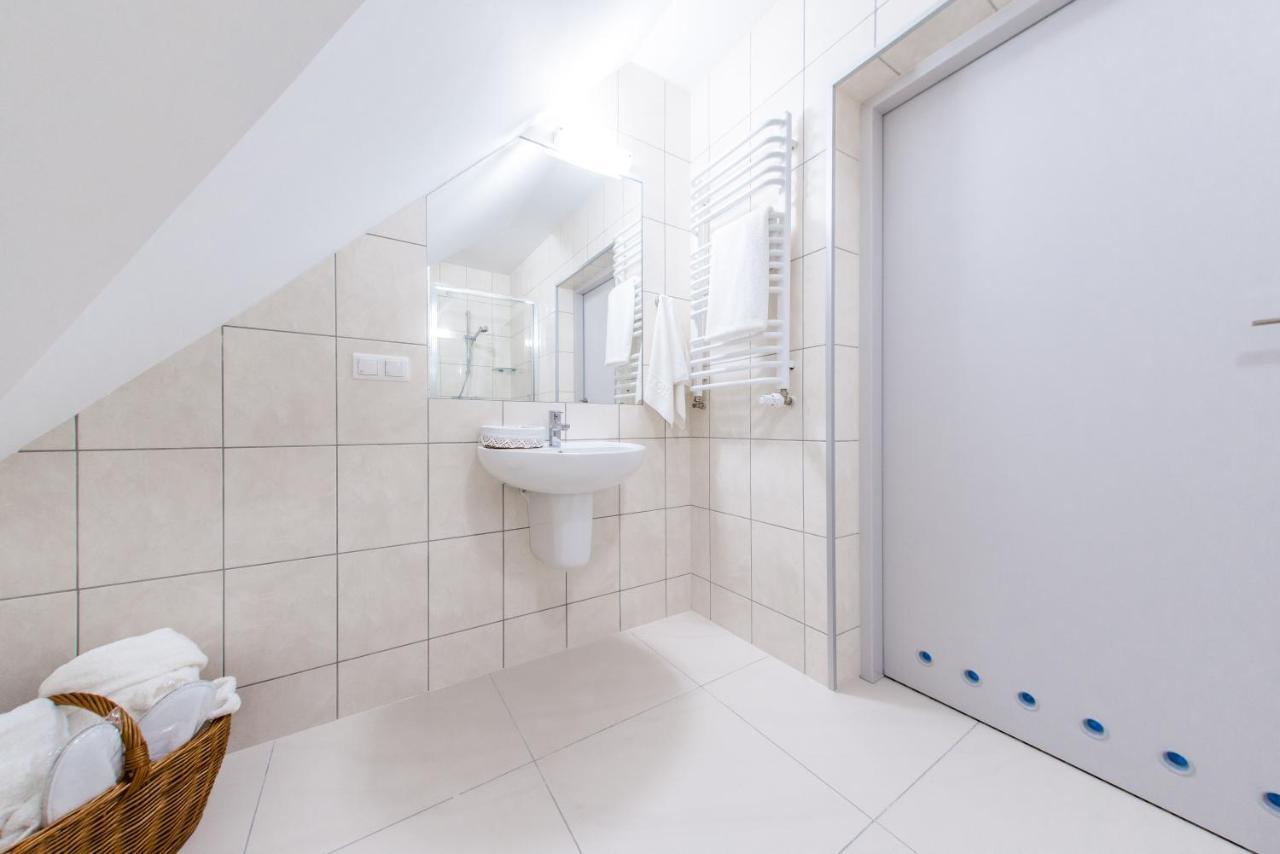 Hotel Przy Dworze Lesna Podlaska Екстер'єр фото