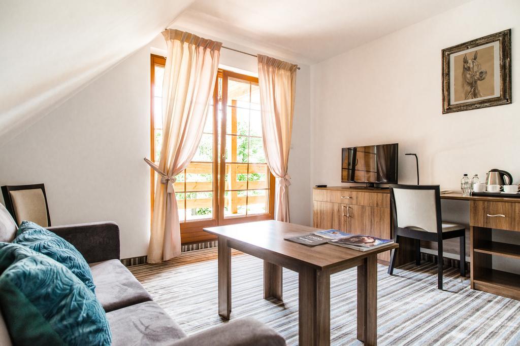 Hotel Przy Dworze Lesna Podlaska Номер фото