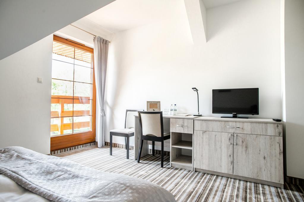 Hotel Przy Dworze Lesna Podlaska Номер фото