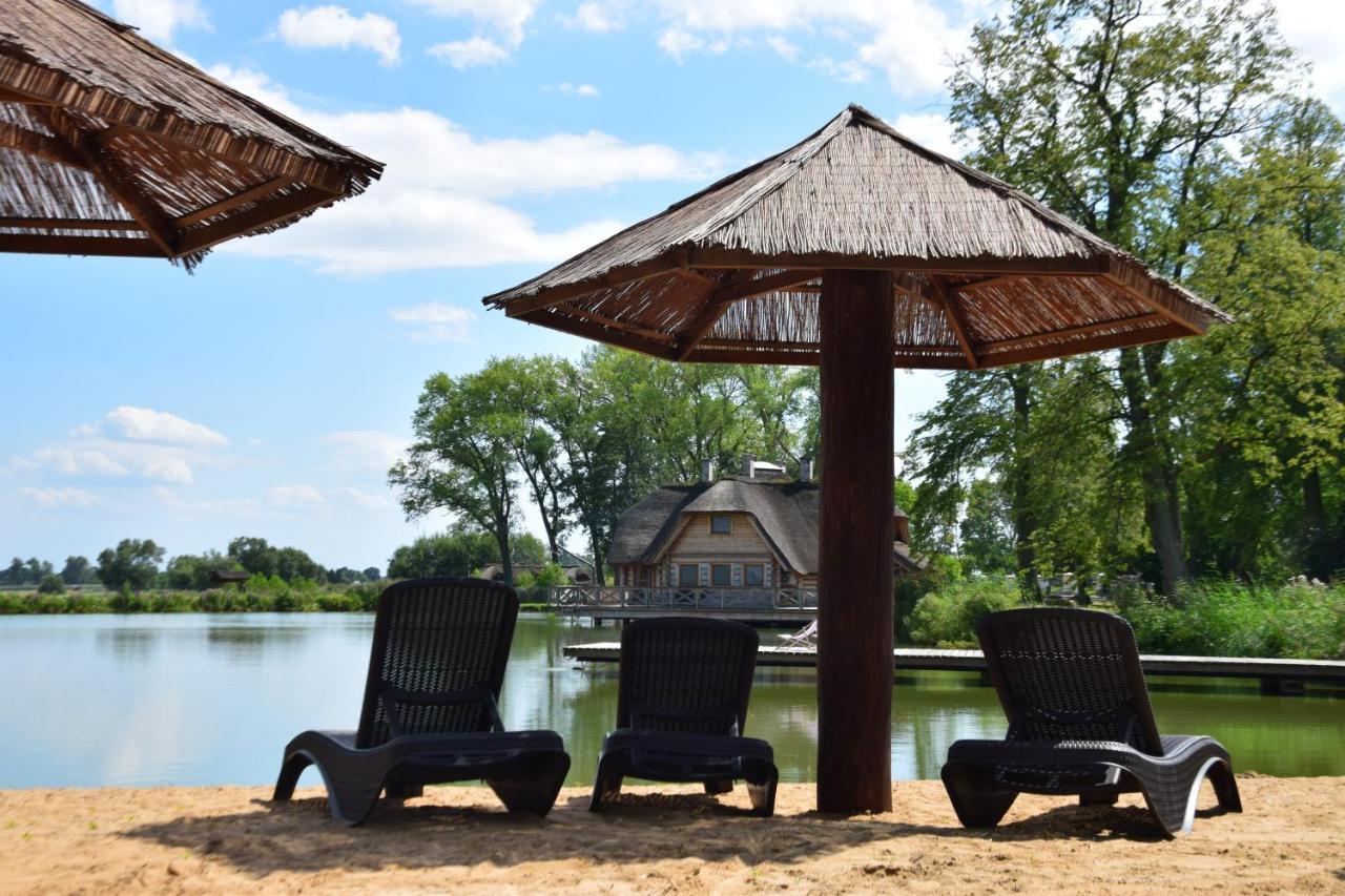 Hotel Przy Dworze Lesna Podlaska Екстер'єр фото